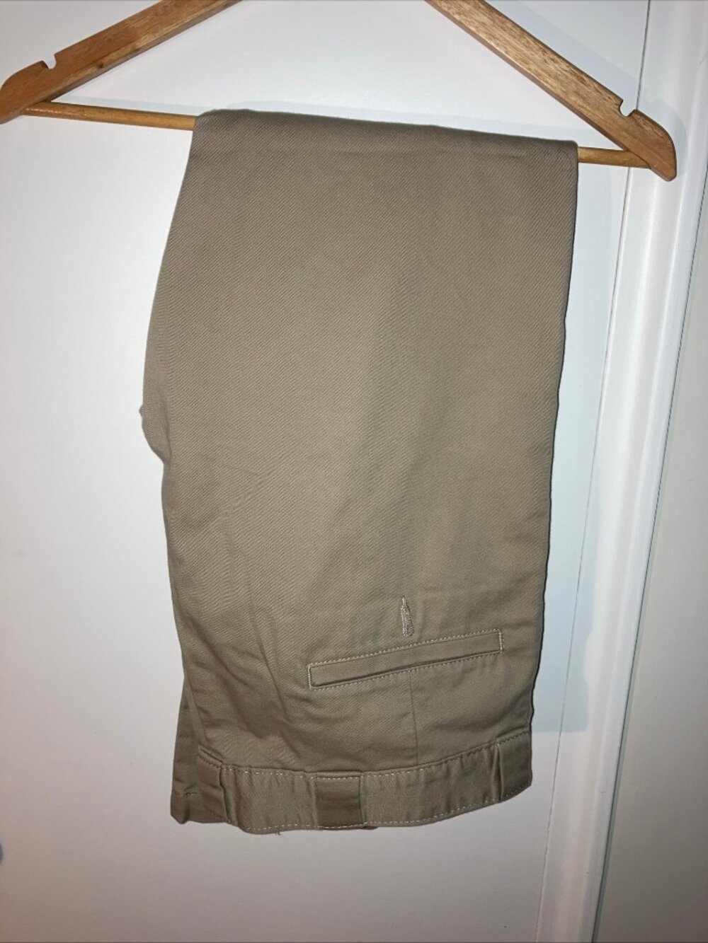 Dickie's Skinny Straight 36x32 Khaki Skate Pants EUC